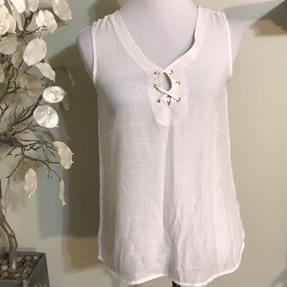 HARVE BENARD SLEEVELESS TOP - Picture 1 of 5
